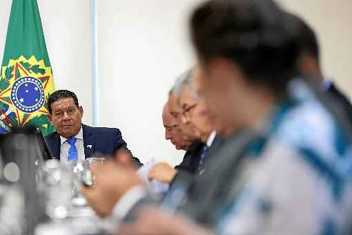 Hamilton MourÃ£o: %u201CPresidente pode ter se expressado de uma forma que nÃ£o foi a melhor%u201D