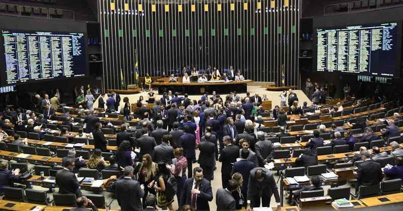 plenÃ¡rio do senado