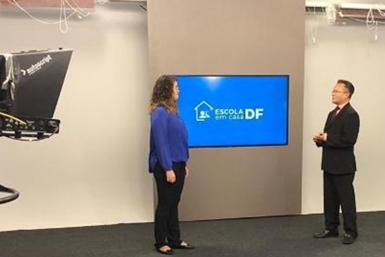 Programa contará com videoaulas gravadas por professores, além de aulões ao vivo para ensino médio