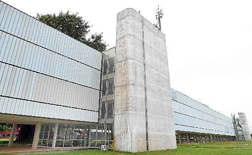 Hotel mais antigo de BrasÃ­lia vai oferecer aos idosos, alÃ©m de moradia, espaÃ§o para oficinas e atividades como costura de mÃ¡scaras de tecido