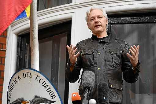 Assange ficou sete anos refugiado, estÃ¡ preso hÃ¡ um e pode ser condenado a atÃ©  175 anos de prisÃ£o nos EUA