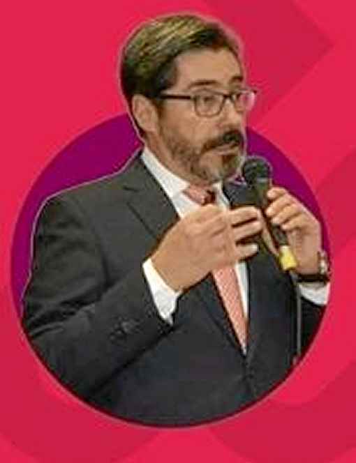 Professor Benedito Ã© especialista em felicidade nas organizaÃ§Ãµes