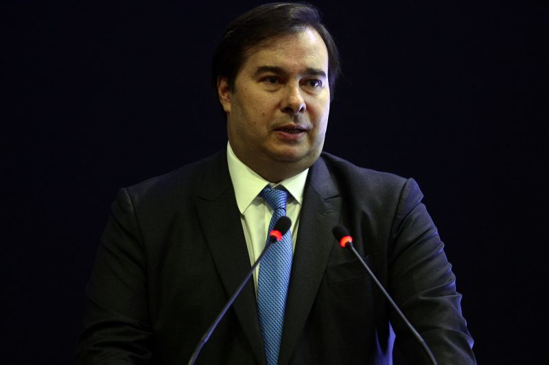 O presidente da Casa, Rodrigo Maia, elogiou a atuaÃ§Ã£o do ministro e afirmou que falava pela maioria