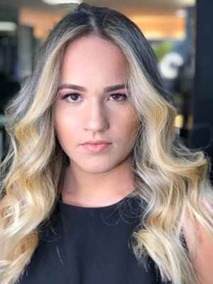 Rafaela Wagner, 19 anos, estudante do 3Âº semestre de direito na Upis, usa pÃ¡ginas para estudar