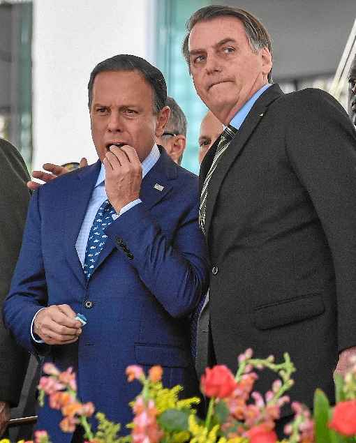 Aliados nas Ãºltimas eleiÃ§Ãµes, Joao Doria e Jair Bolsonaro devem se posicionar em lados opostos em 2022