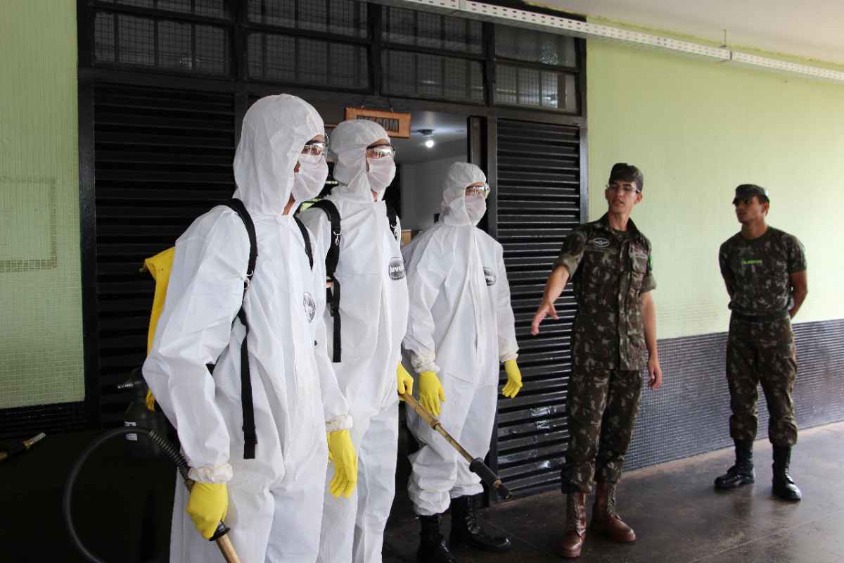 O Comando Conjunto Planalto Ã© formado por militares representantes das trÃªs ForÃ§as Armadas