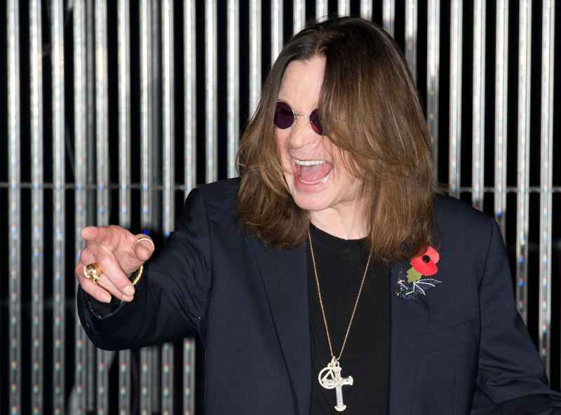 Ozzy Osbourne lança camiseta e máscara contra o coronavírus