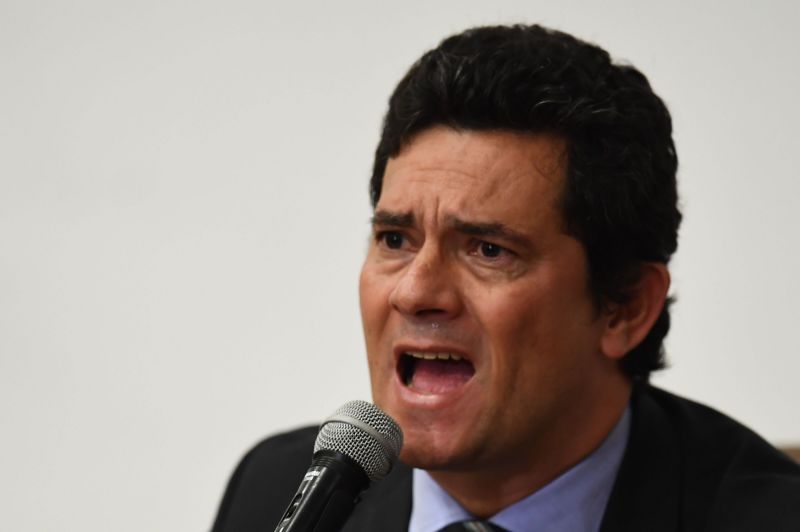 Sergio Moro anunciando a saÃ­da do governo