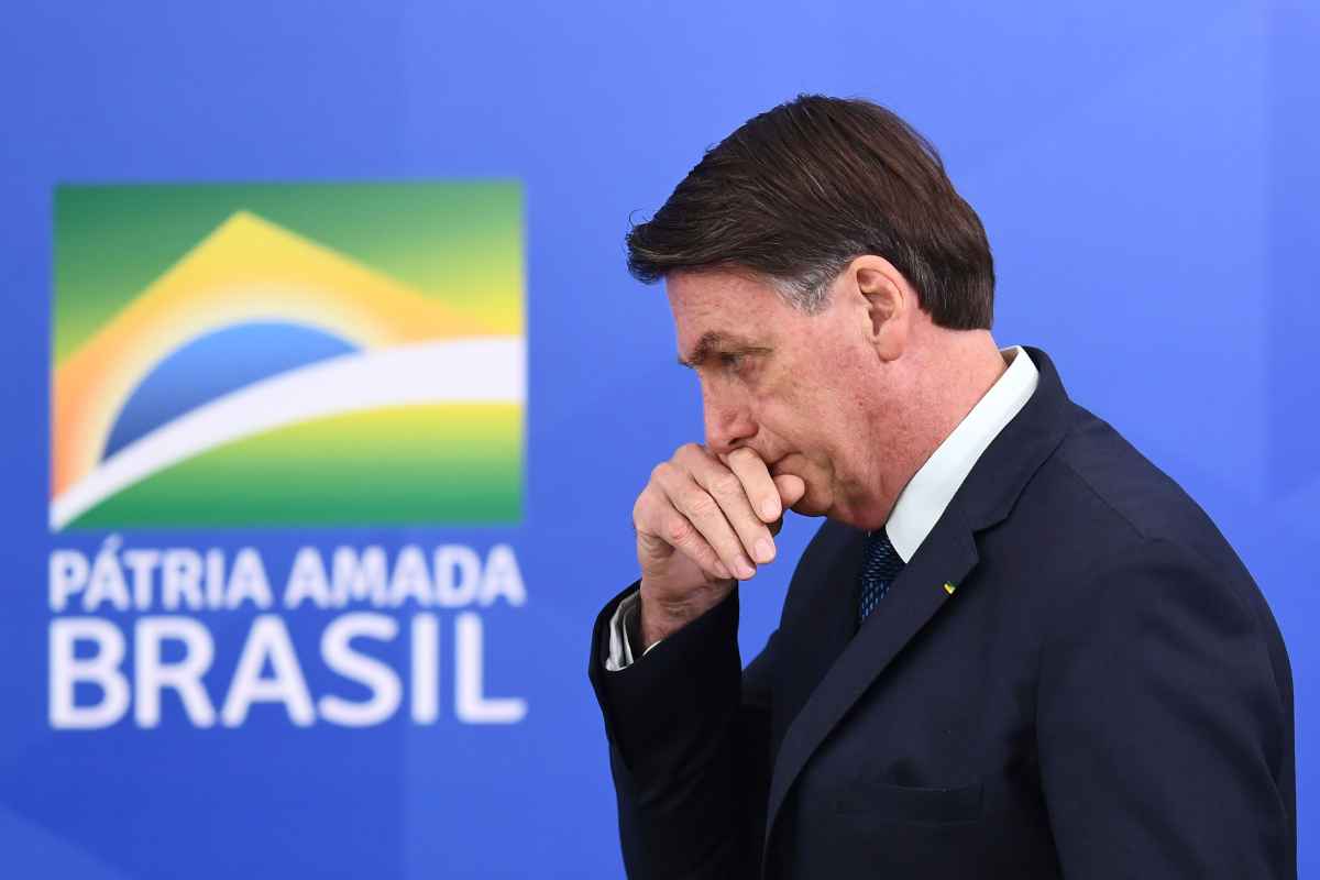 No Ãºltimo dia 28, Bolsonaro disse que querer defender o seu direito de nÃ£o mostrar os exames