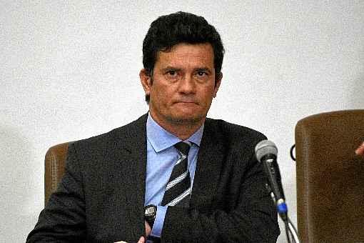 Moro: uma semana apÃ³s deixar o cargo de ministro da JustiÃ§a, o ex-juiz volta Ã  SuperintendÃªncia da PF em Curitiba-desta vez, como investigado