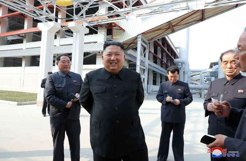 Kim Jong-un em primeira apariÃ§Ã£o pÃºblica apÃ³s trÃªs semanas