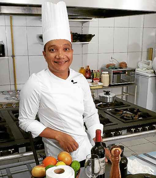 O gosto pela gastronomia foi herdado das mulheres da famÃ­lia, mas o chef garante que cozinhar tambÃ©m Ã© coisa de homem