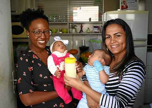 As amigas Marina Rodrigues e Marina Lopes se conheceram no posto de saÃºde e, durante a amamentaÃ§Ã£o, a amizade ficou ainda maior