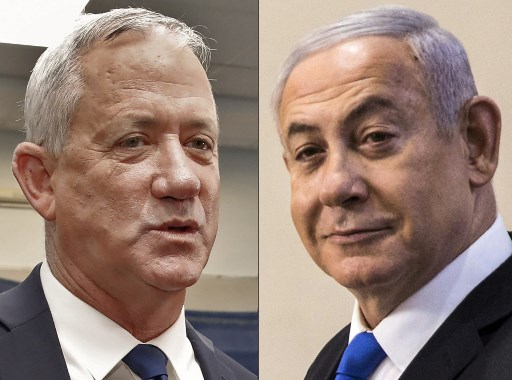 O general israelense aposentado Benny Gantz (E), lÃ­der e candidato do partido Israel Resilience que faz parte da alianÃ§a polÃ­tica Azul e Branco (Kahol Lavan), e o primeiro-ministro israelense Benjamin Netanyahu (D).