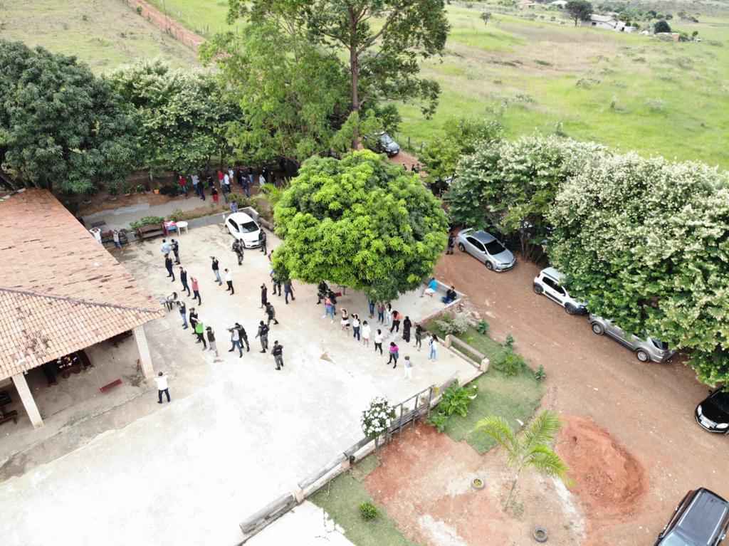 Festa em meio Ã  pandemia estava cercada de ilegalidades