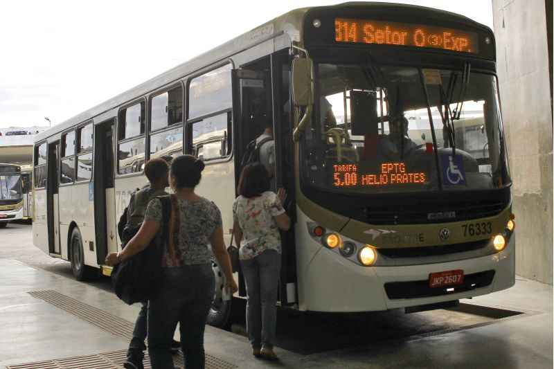 Passageiros sem mÃ¡scaras de proteÃ§Ã£o serÃ£o proibidos de embarcar no Ã´nibus da capital