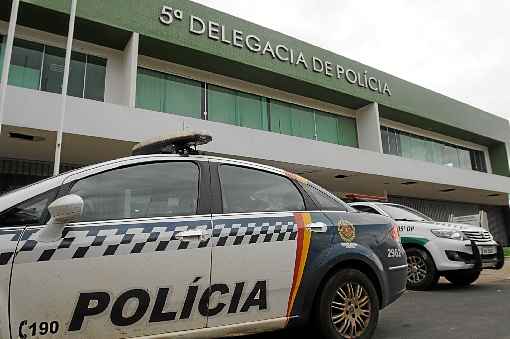 Policial civil que matou o cÃ£o foi levado para a delegacia: crÃ­ticas Ã  PM