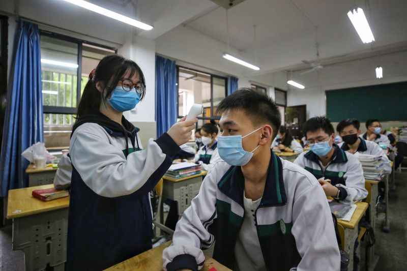 Cidade considerada o berÃ§o da pandemia, Wuhan estava sem casos novos desde abril