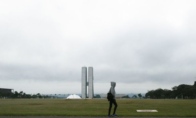 Congresso Nacional, pessoa andando