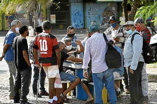 AglomeraÃ§Ã£o em CeilÃ¢ndia, uma das cidades mais vulnerÃ¡veis do DF: taxa de 85,39 casos por 100 mil habitantes