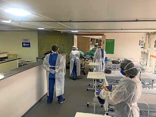 Desde sexta-feira, o hospital de campanha montado no EstÃ¡dio ManÃ© Garrincha recebeu 20 pacientes diagnosticados com a covid-19