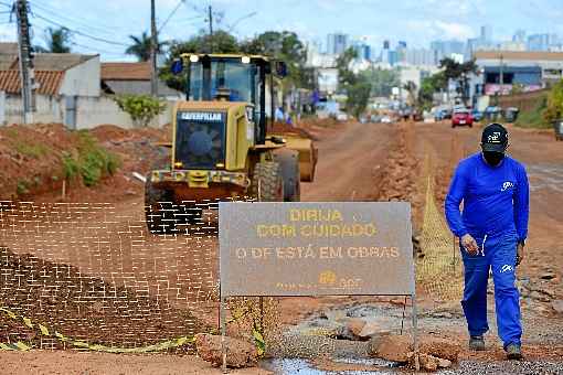 Obras em Vicente Pires tÃªm custo de R$ 520 milhÃµes. A rua 3 Ã© uma das vias da regiÃ£o que estÃ£o sendo reparadas