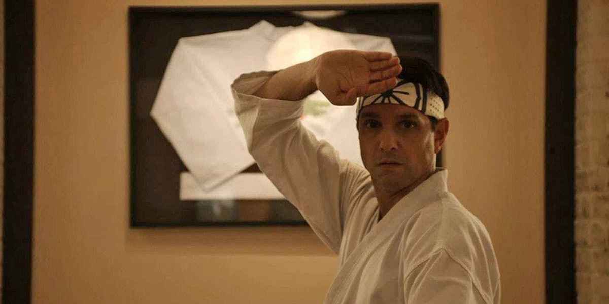 Série Cobra Kai, continuação de Karatê Kid, estreia na Netflix em