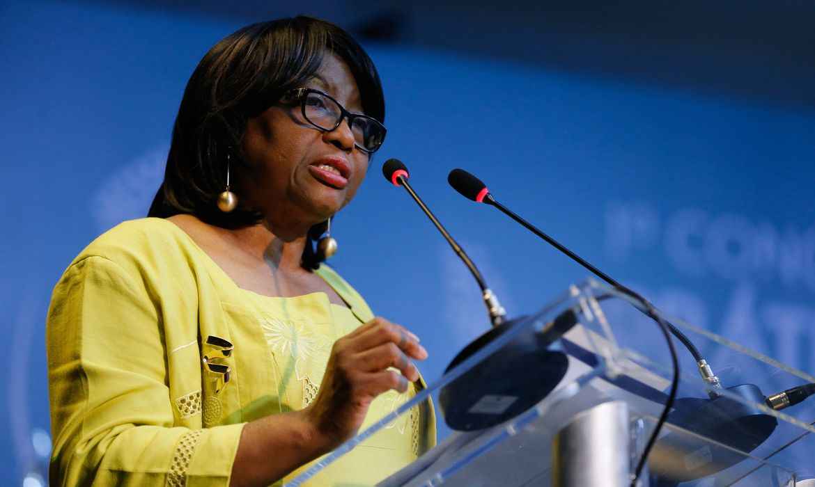 Carissa Etienne, diretora da Opas