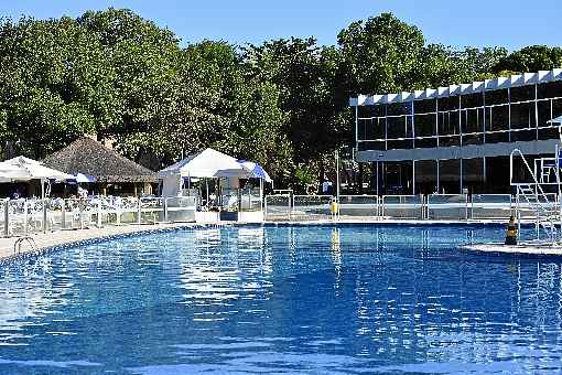 O uso de piscinas estÃ¡ vedado e os locais deverÃ£o obedecer a uma sÃ©rie de restriÃ§Ãµes estabelecidas pelo GDF