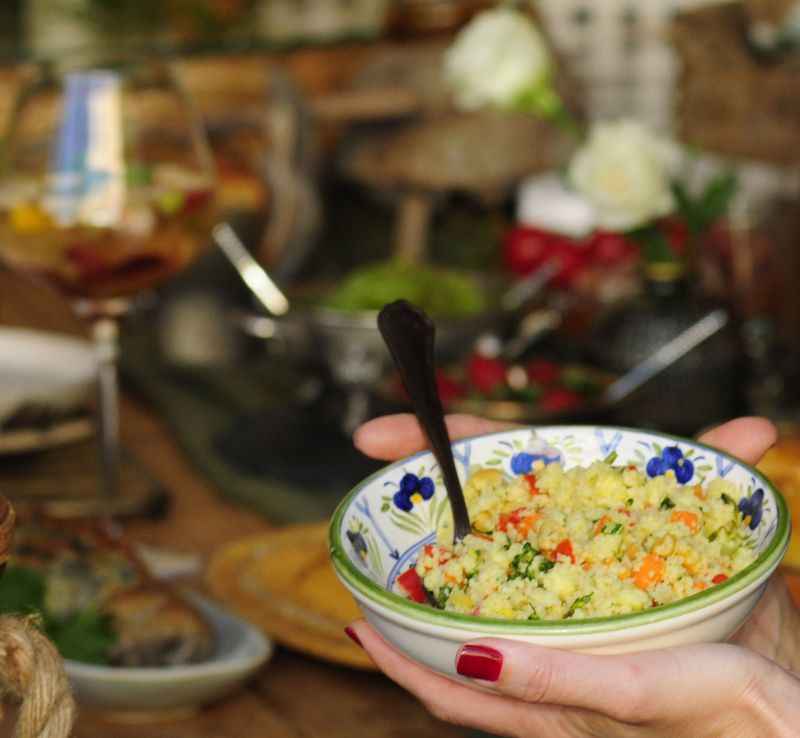 Com o início da pandemia, Gabriela Leão retoma antigo bufê especializado em festas infantis e passa a levar as celebrações, verdadeiras experiências gastronômicas, até a casa do cliente %u2014 criança ou adulto