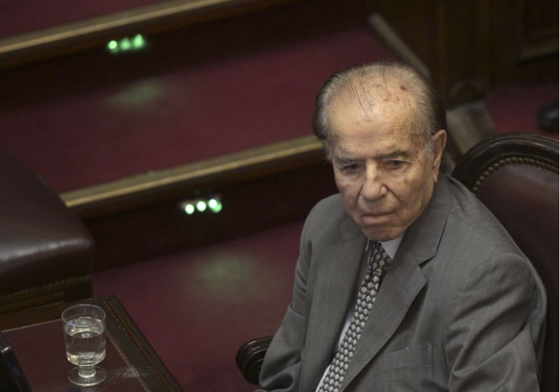 O ex-presidente da Argentina e atual senador Carlos Menem.