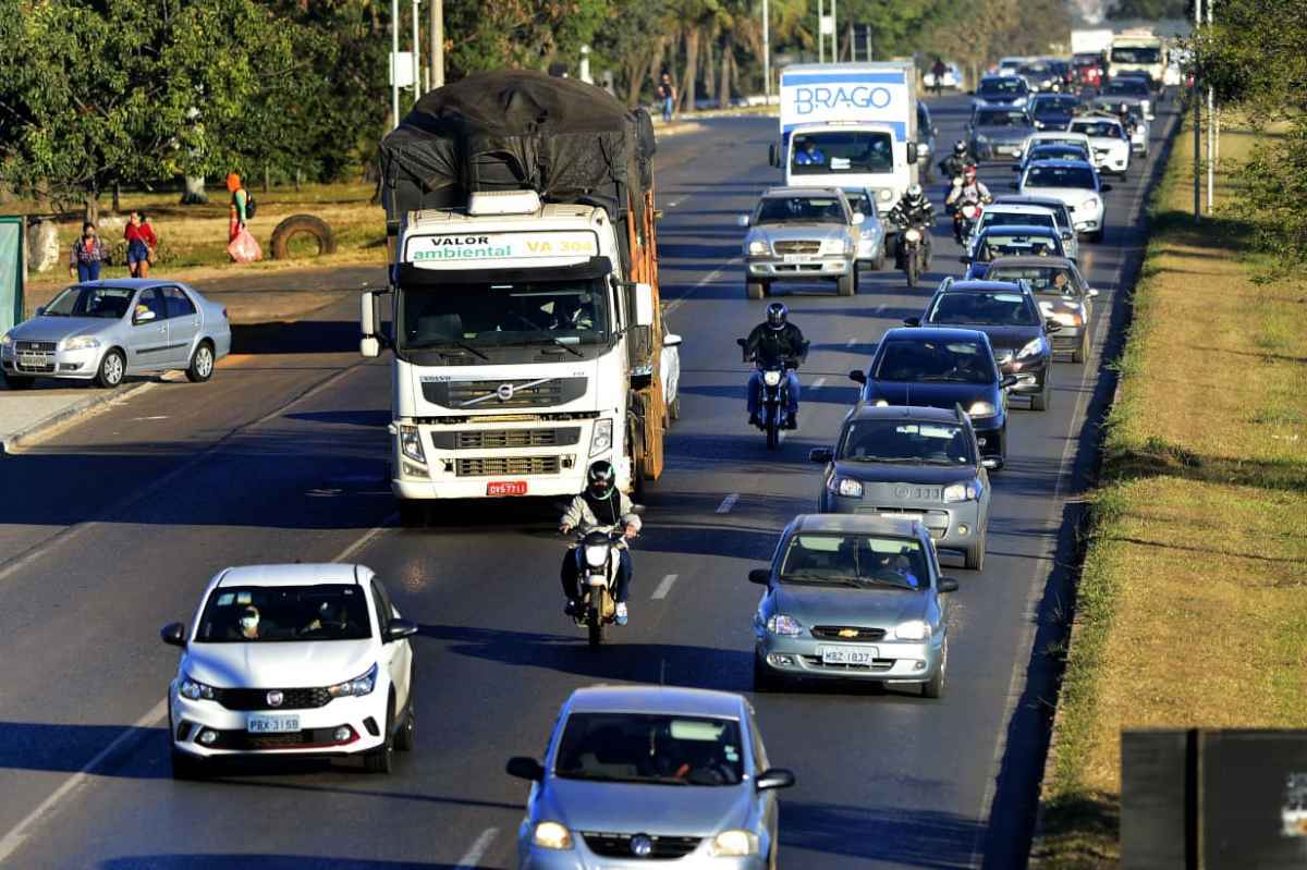 Trânsito fluiu, mas com intensidade nas principais vias que cortam o DF