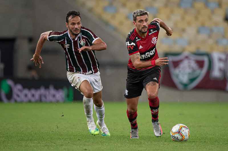 Partida entre Fluminense e Flamengo