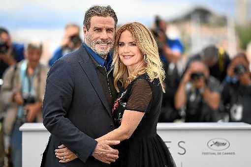 Kelly Preston: ao lado do marido, Travolta, no Festival de Cannes de 2018