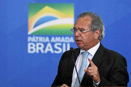 Paulo Guedes afirma que o novo imposto Ã© %u201Cfeio, mas nÃ£o Ã© tÃ£o cruel%u201D quanto outros. OposiÃ§Ã£o repudia