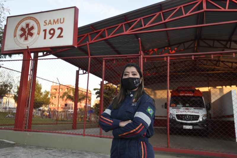 Bombeiros do DF atuam na linha de frente no combate Ã  covid-19