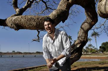 Marcelo Barki no Parque da Cidade, cenário da Funfarra: 