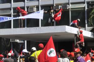 Cerca de 500 integrantes do MST participaram da invasão ao Ministério da Fazenda